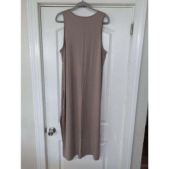 Aritzia The Group by Babaton Evelina Dress size 1X‎ beige midi racer tank dress - Picture 9 of 9